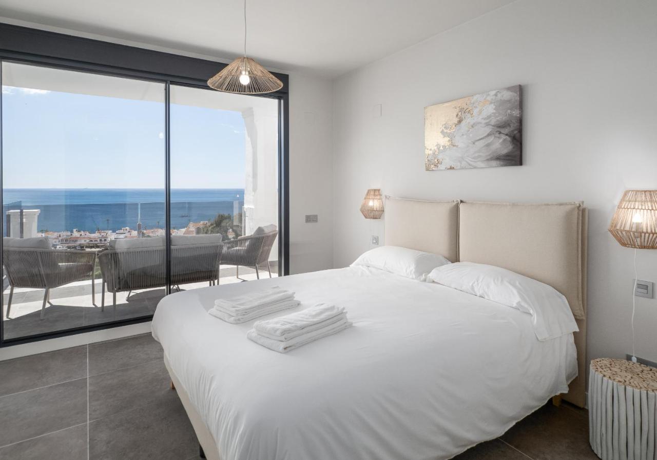 Blue Suite 2389 Sea Views Манільва Екстер'єр фото